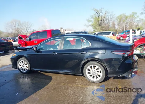 2022 Toyota Camry Le из США, поврежденный, VIN 4T1C11AK4NU058267